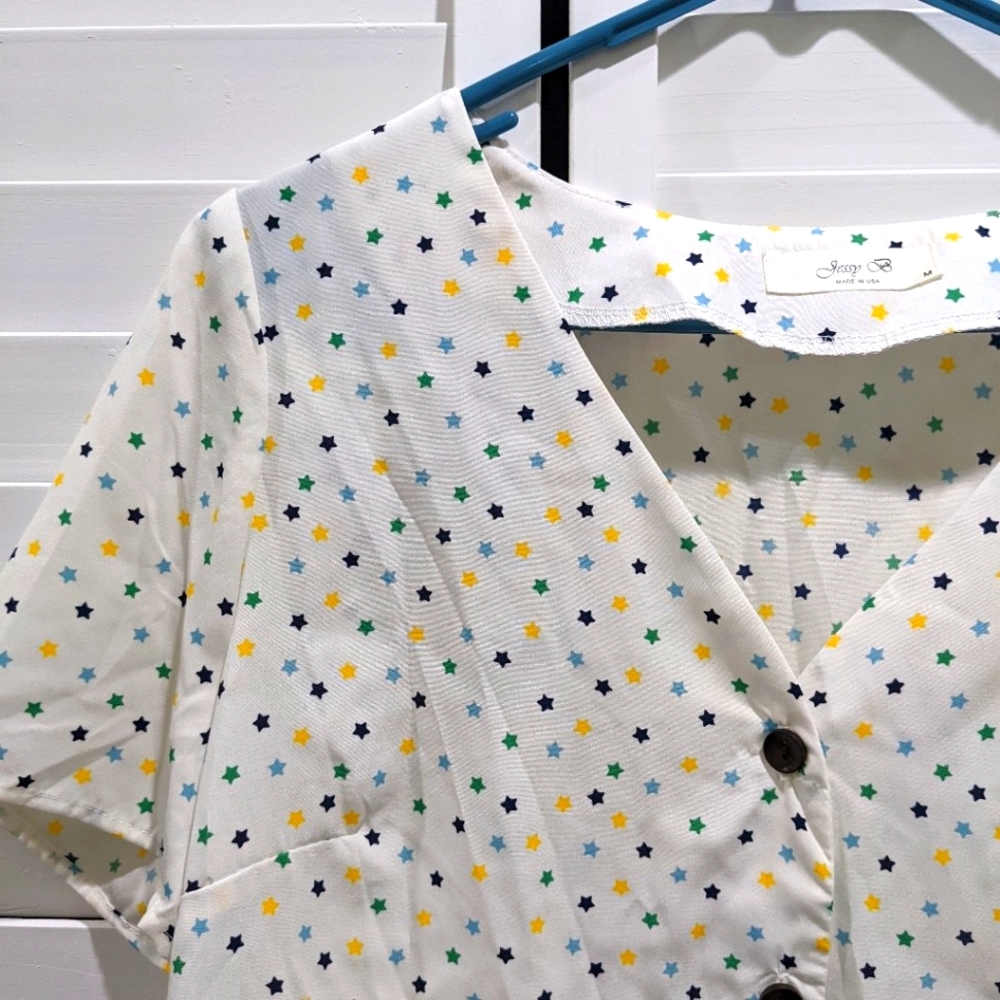 Modcloth star blouse ⭐ size medium!